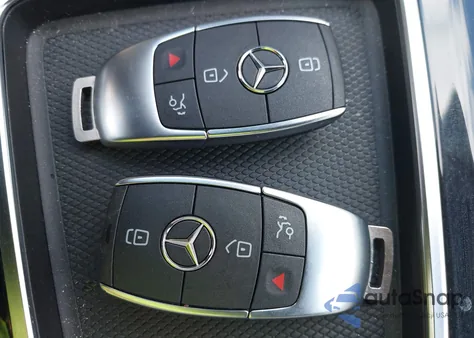 2025 Mercedes-Benz Gla 250 4Matic z USA, uszkodzony, nr VIN W1N4N4HB2SJ696236